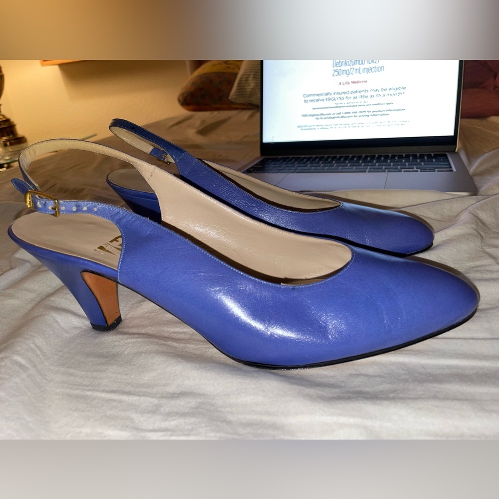 Classic Ferragamo Slingback Heels in Cobalt Blue 💙 Timeless Italian Leather 10 B